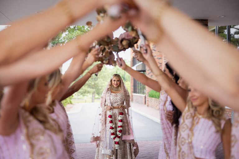 FROM HOT MESS, TO WEDDING DRESS.” These gorgeous portraits of stunning Indian  bride will leave you awestruck 😍 Bride: @styleupwi